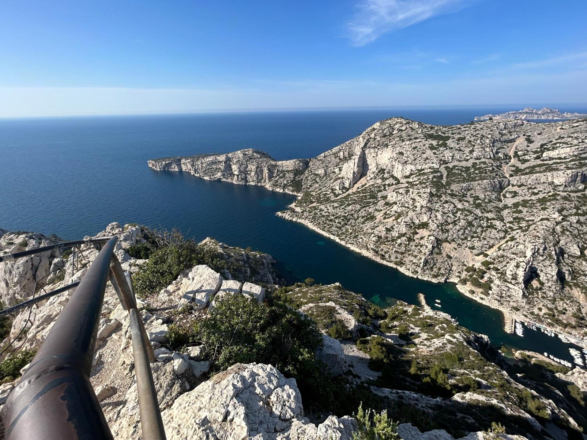 Vue Mer Le Panoramique Vieux-Port De Marselha Exterior foto