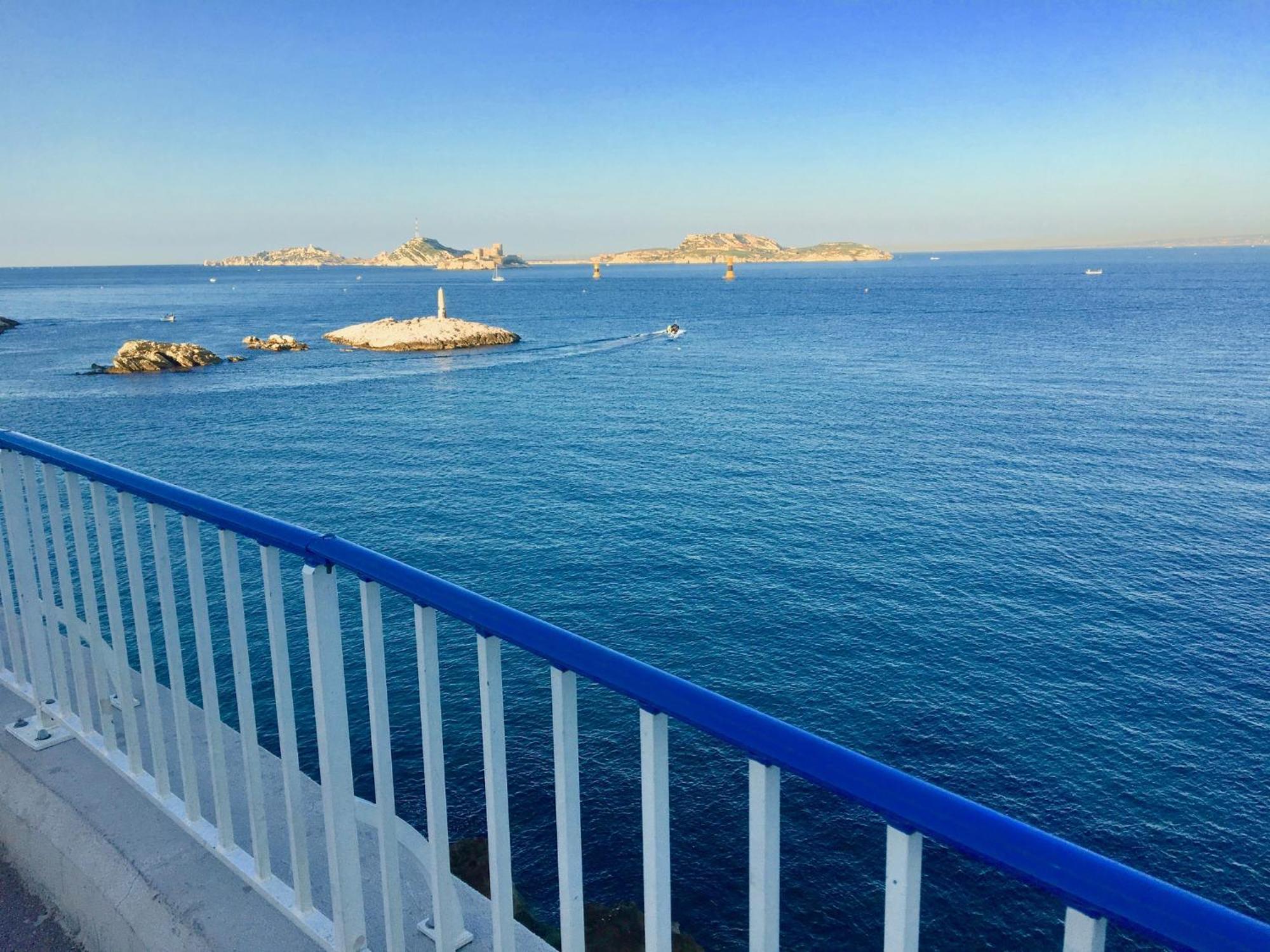 Vue Mer Le Panoramique Vieux-Port De Marselha Exterior foto